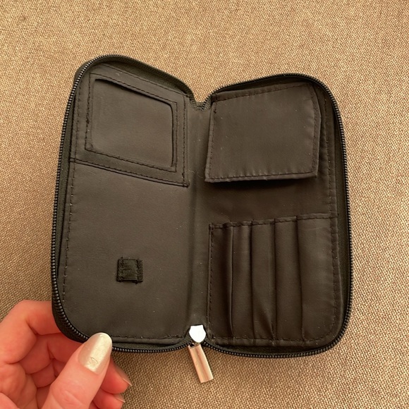 Sephora Brush Case - Picture 3 of 4